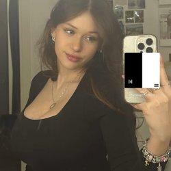 Busty girl - She gets u hard ? #zhCG1Vqi