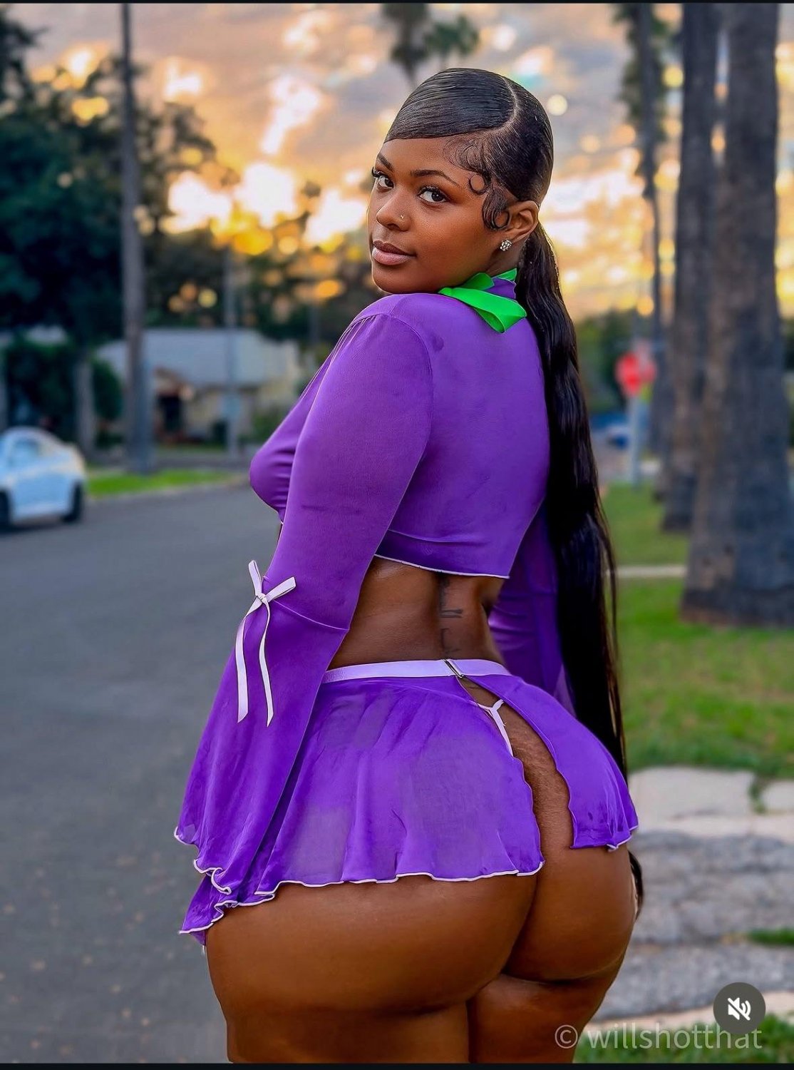 Young thicc shyt #UX5amvdy