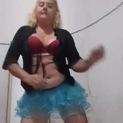 Dona Margarete velha safada #YTiFwKV2