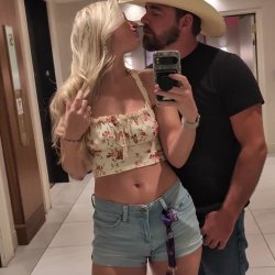 couplegoals #MHq6YraM