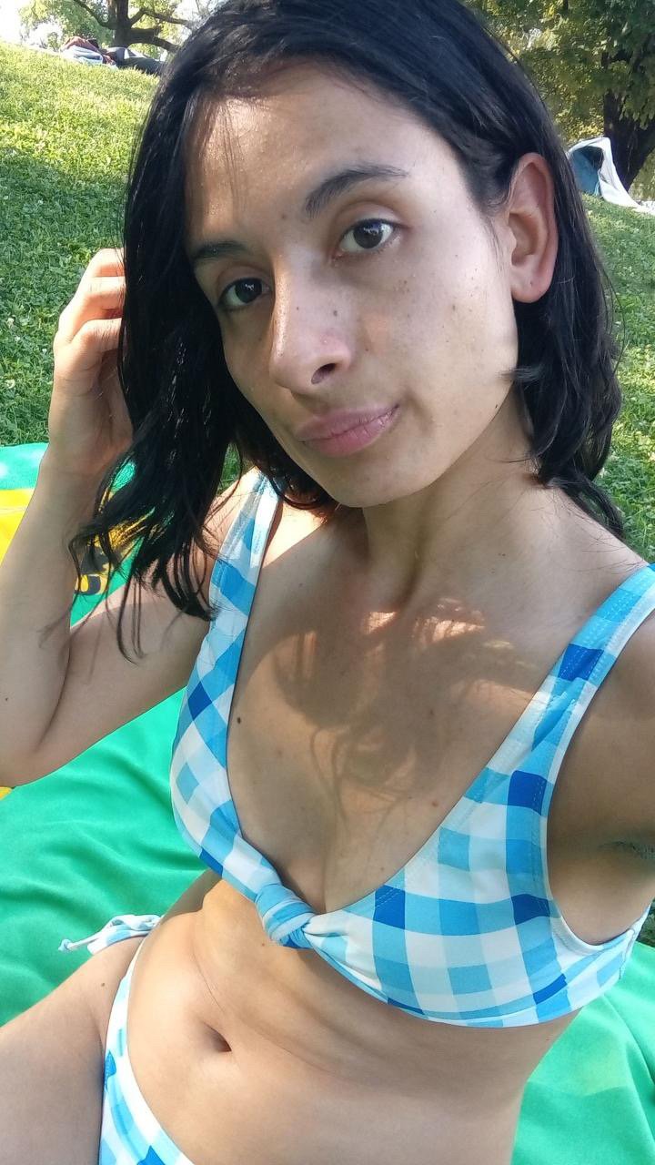 Ana the Italian slut #aOVMyE3Z