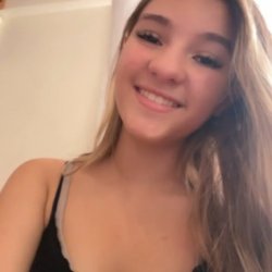 Novinha vazou em live se exibindo muito gostosa #zJ6NtAeO