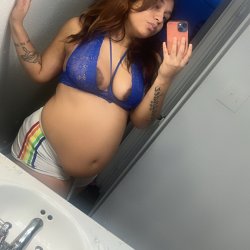 Pregnant Latina #RV9slAsI