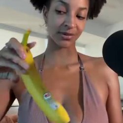 F0xy Br0wn Ebony boqueteira com cabelinho pompom alcinha de boquete! #ygCMcifa