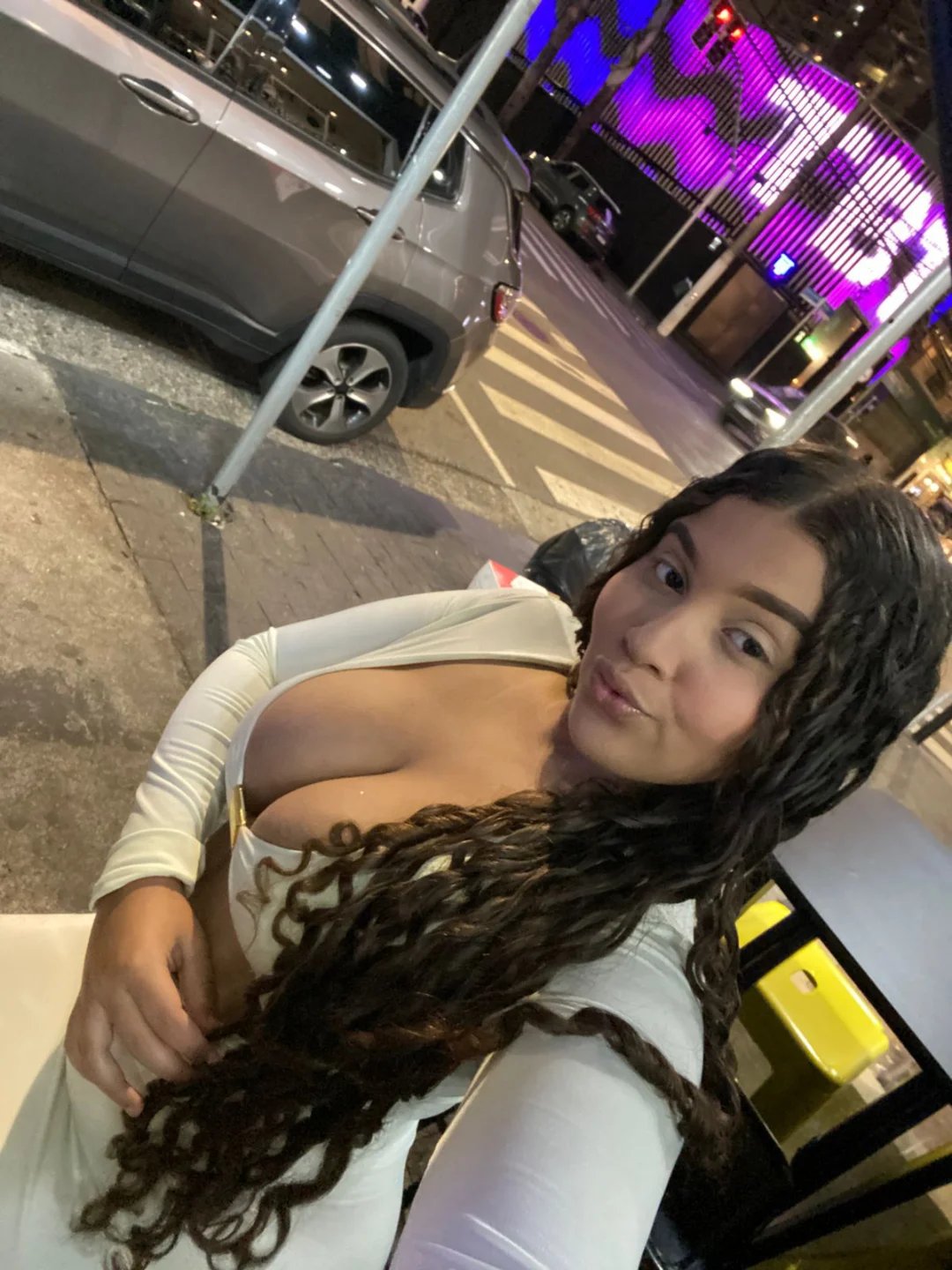 Ninfeta Branquinha Cacheada Peituda - Parte 1 #v9z6NoL3