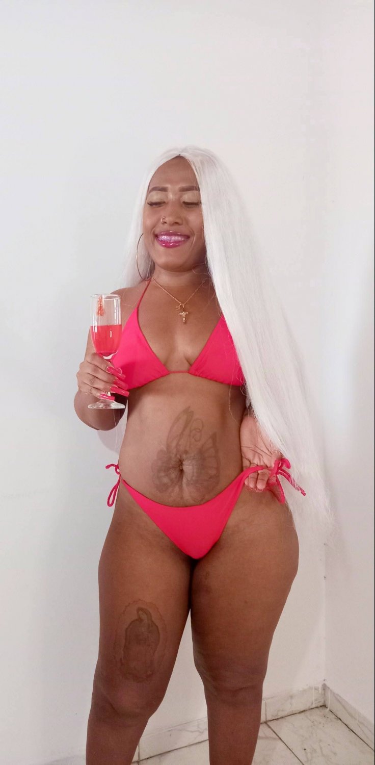 ANDREA TUMACO SEXY MORENAZA #PzsJrvk7