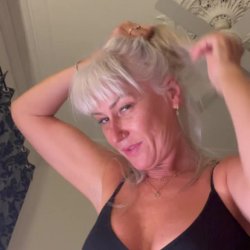 Hot and horny GILF #KCQdDrOu