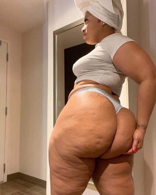 Big booty MILF #lROQSXlX