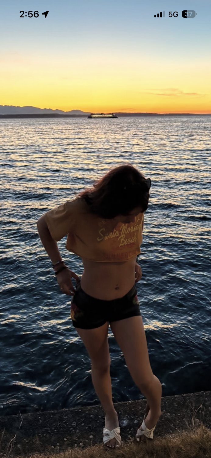 Latina teen from Portland Oregon loves to ride dick 😈😋 #Ked2fG8Y
