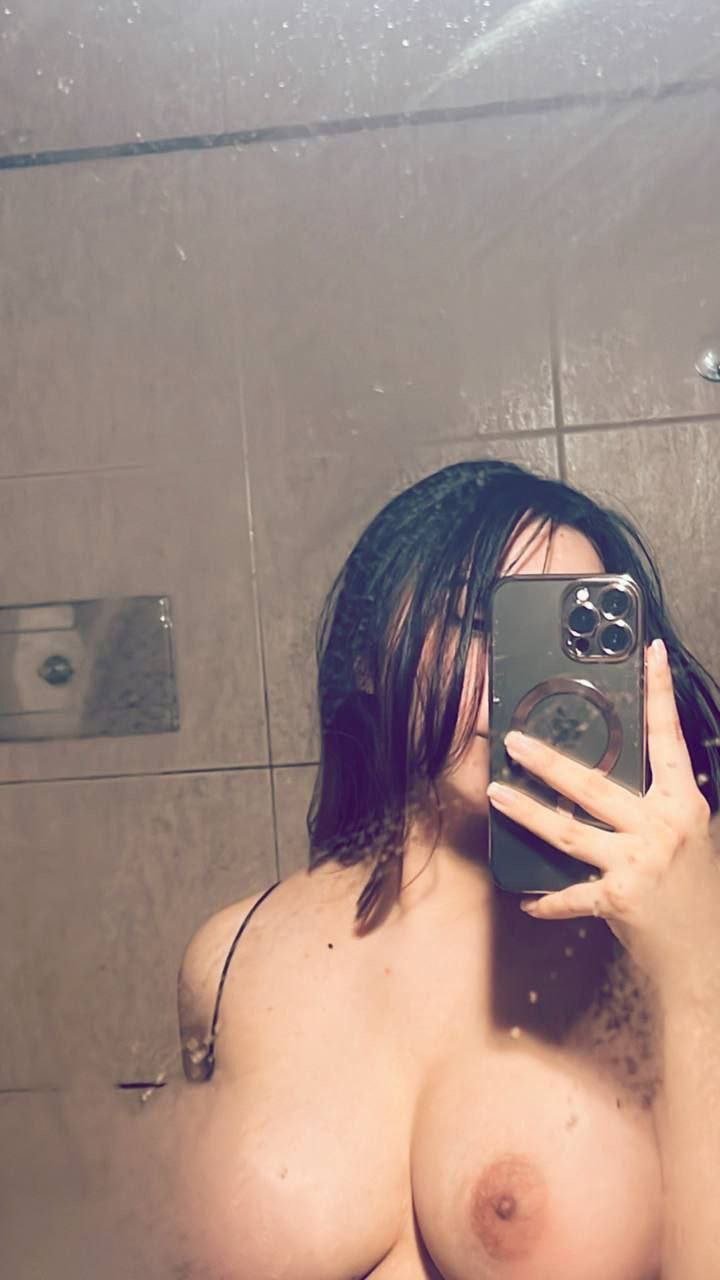 Eclipsita Trola de Jugosas Tetas #XCqmHdpa